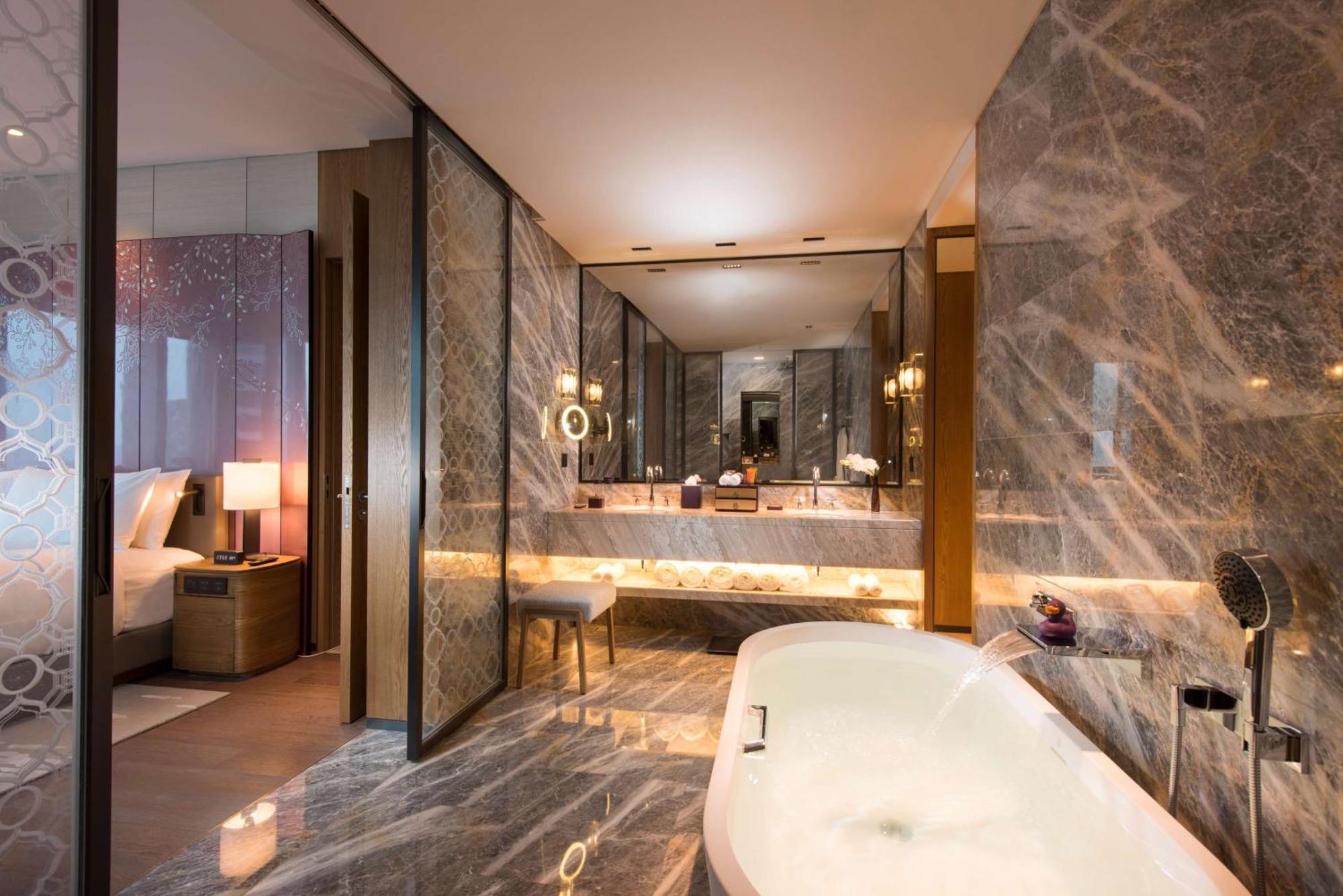 Conrad 5* Guangzhou