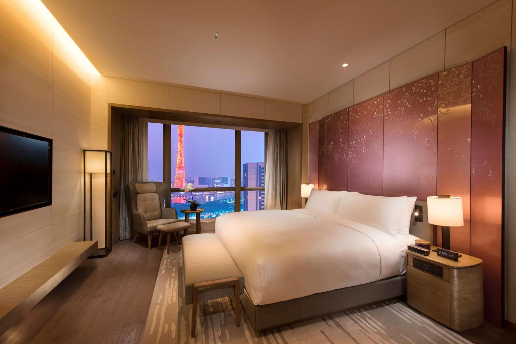 Conrad Hotel 5*